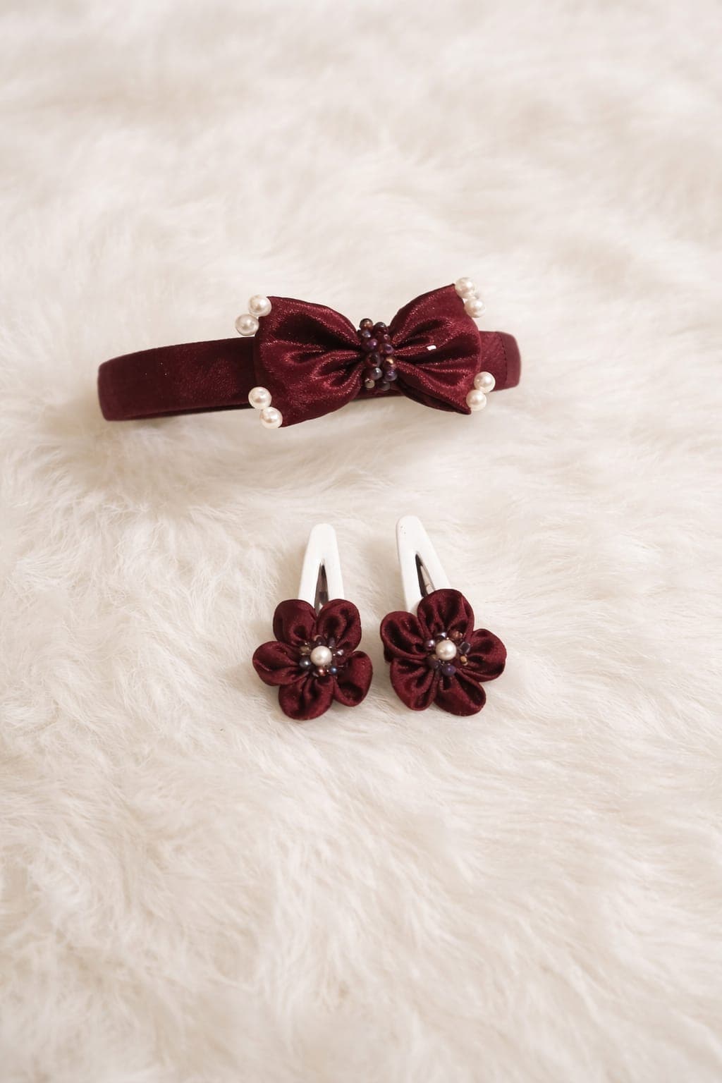 Product Name: Maroon Radiance – 3-Piece Handcrafted Silk Headband & Hair Clip Set